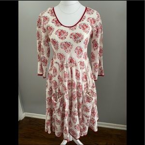 Slightly worn floral dress, good condition